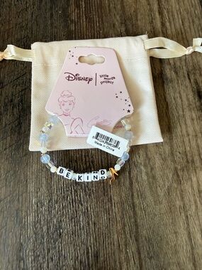 Little Words Project Cinderella ‘Be Kind' Bracelet - Small - NWT